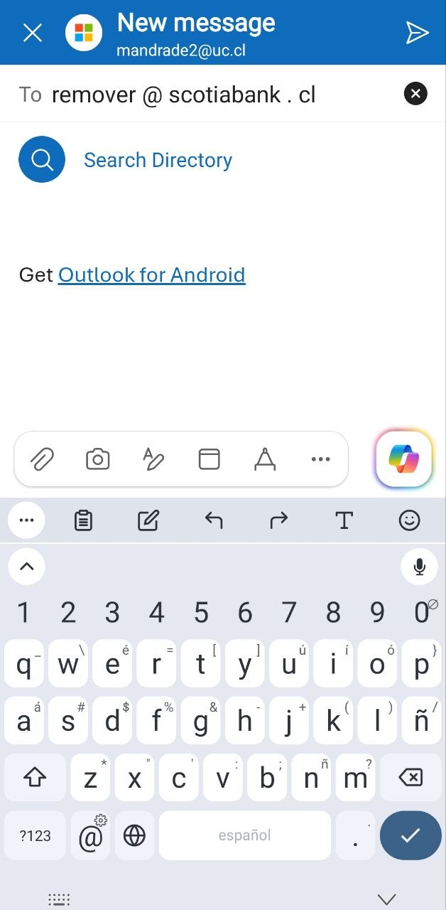 An Outlook for Android compose screen addressed to remover@scotiabank.cl, with the keyboard open and the subject and message fields still empty.